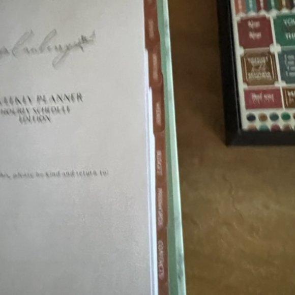 Planberry weekly planner, new in box. - Picture 5 of 5